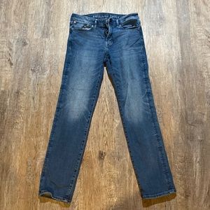 American Eagle Airflex + 31 32 slim straight
